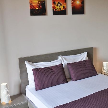 Antos Deluxe Apartment コンスタンツァ エクステリア 写真