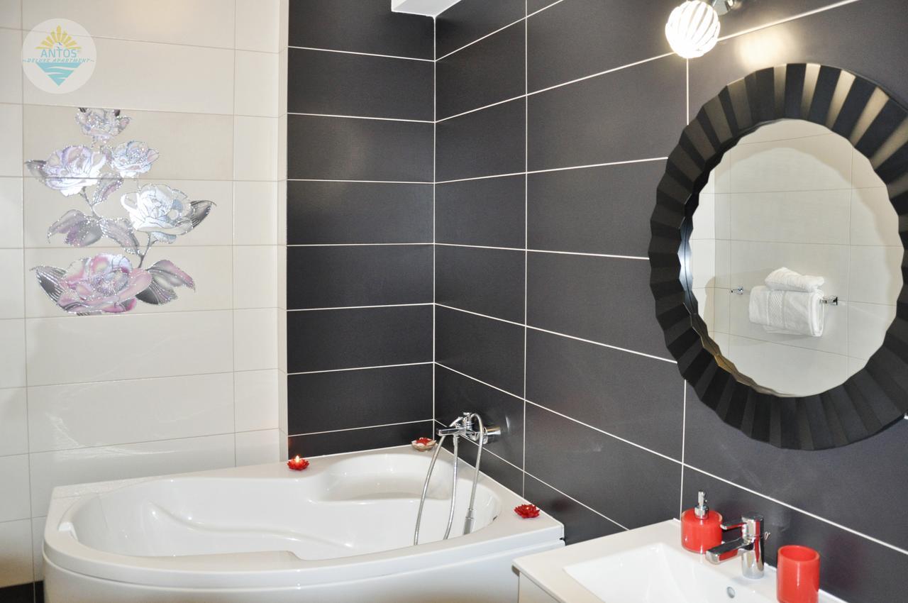 Antos Deluxe Apartment コンスタンツァ エクステリア 写真