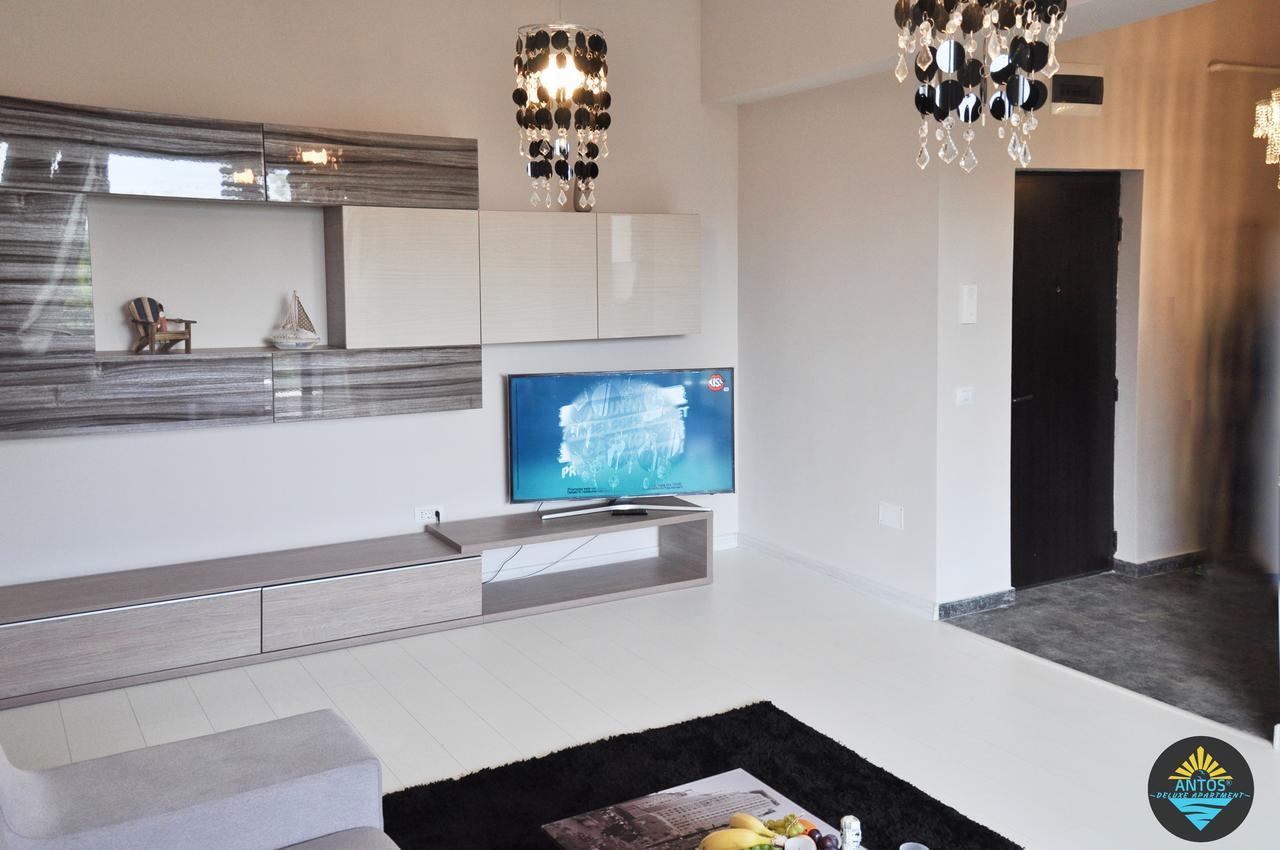 Antos Deluxe Apartment コンスタンツァ エクステリア 写真